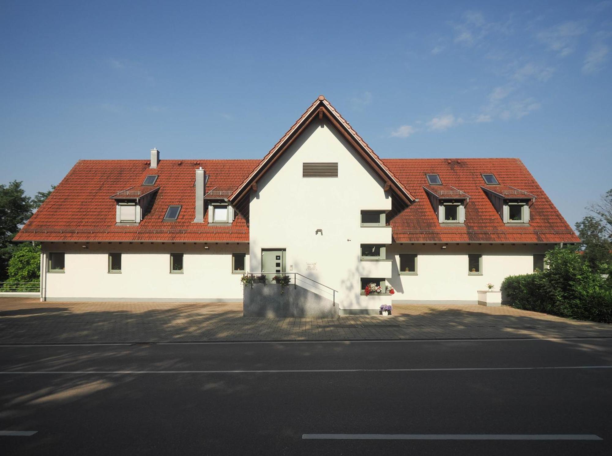 Landhotel Waldheim Pliezhausen Exterior photo